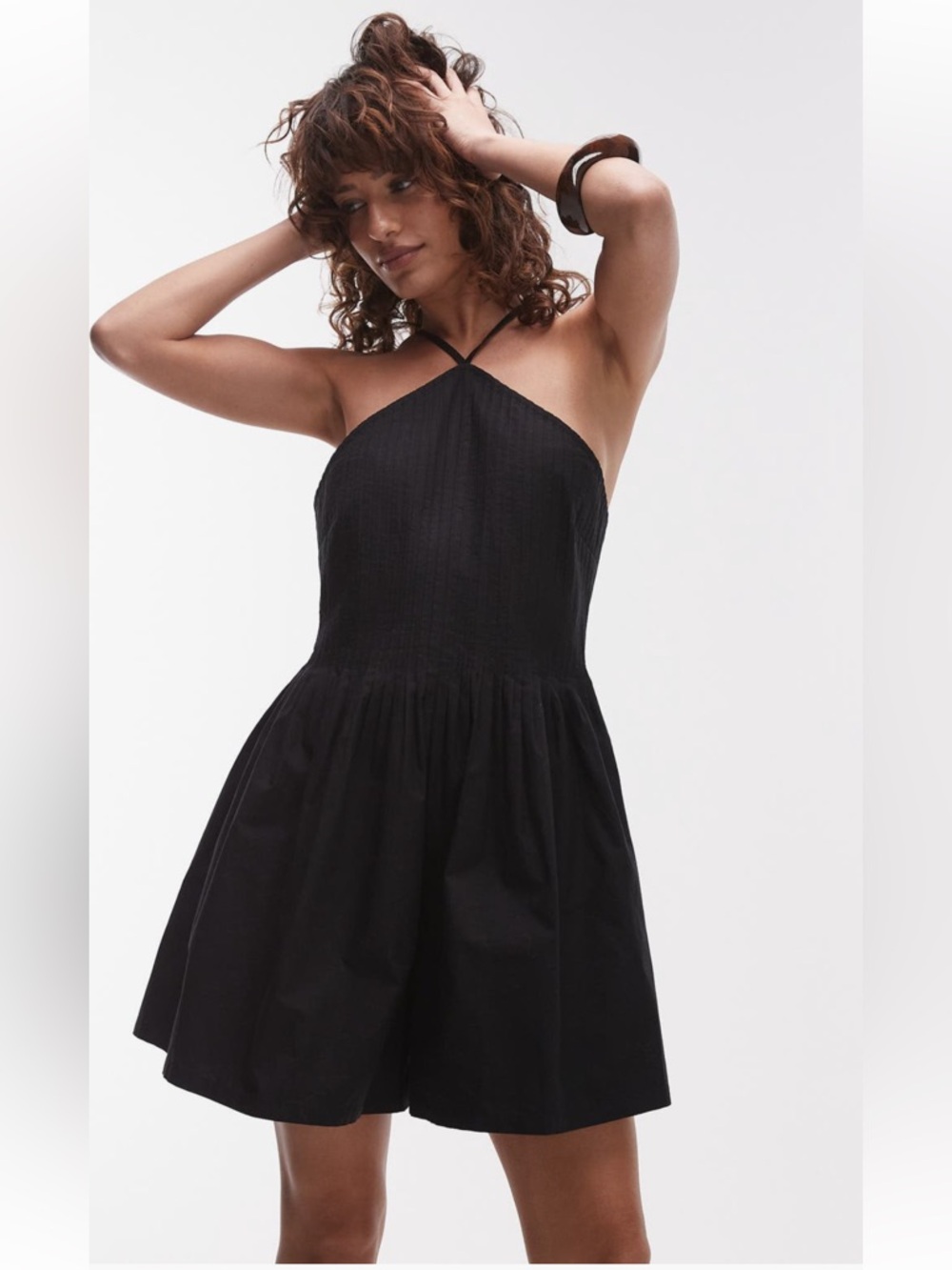 🎩2/$36🎩 TOPSHOP Black Pintuck Halter-top high-neck spaghetti strap romper, short